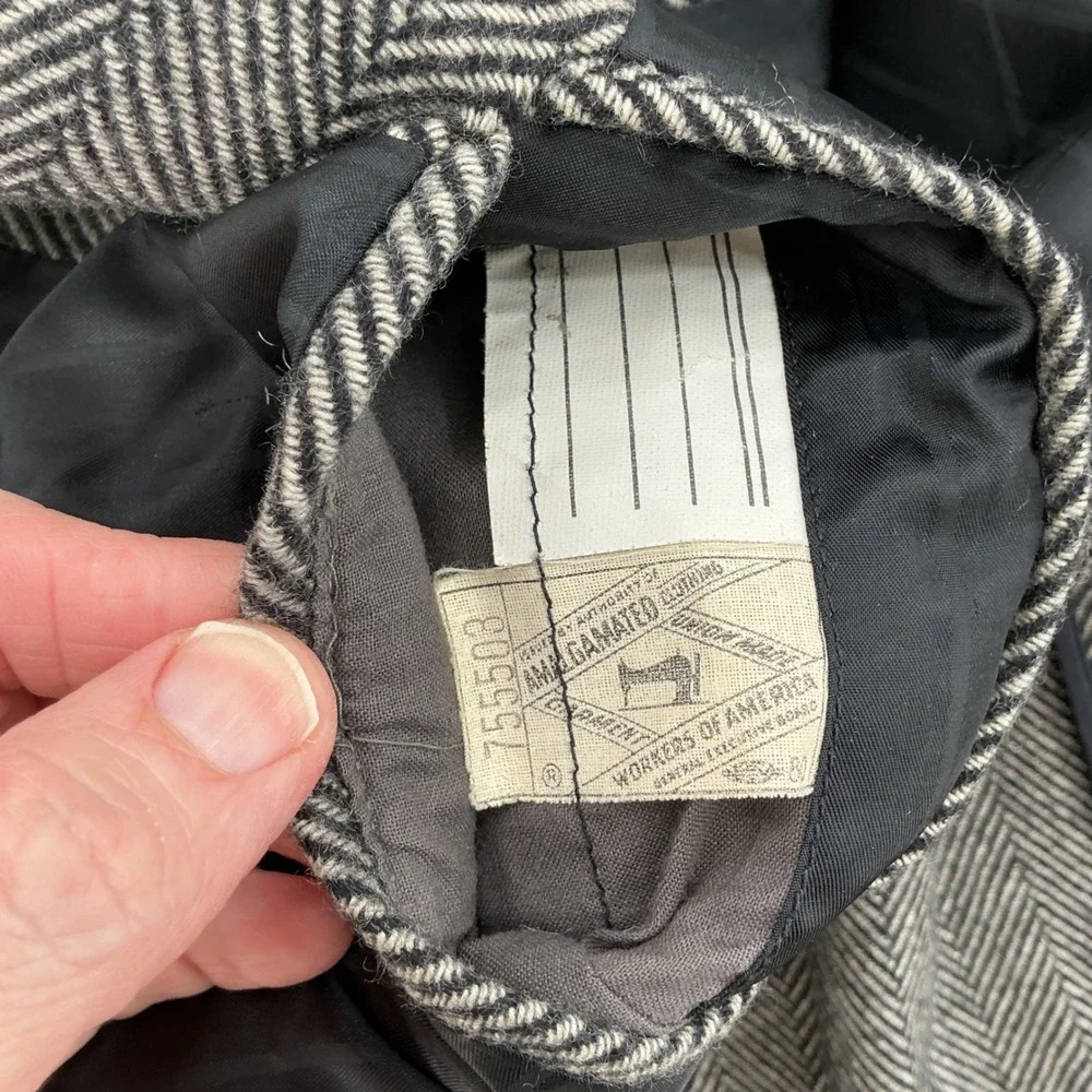 Vintage Redwood & Ross 100% Cashmere Herringbone Blazer Mens 42 Grey Academic